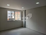 <strong>Sala Comercial 80,20 m ² - Centro</strong>