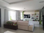 <strong>Residência Alto Padrão com Piscina - Jardim América</strong>