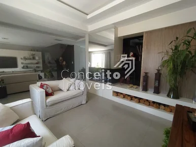 Residência Alto Padrão Com Piscina - Jardim América