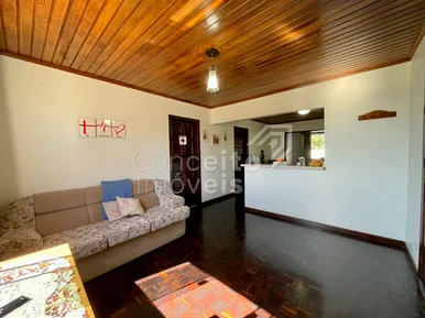 Residência Com Piscina - Oficinas