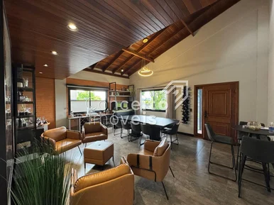 Condomínio Coliseu Jardim Carvalho - Residência Alto Padrão