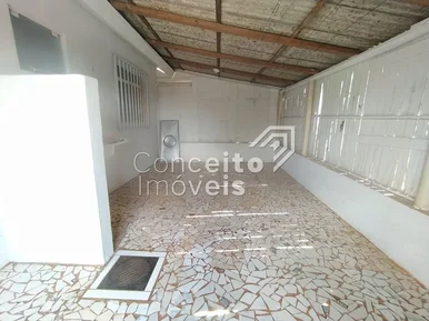 Residência Com Amplo Terreno - Chapada