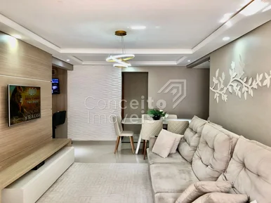 Residência Com Piscina - Santa Paula - Contorno