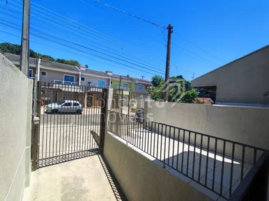 <strong>Sobrado Triplex com amplo Terreno - Órfãs</strong>