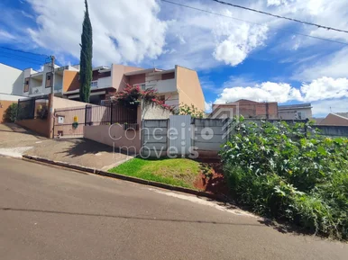 <strong>Terreno com 427 m² - Jardim Alphaville - Estrela</strong>