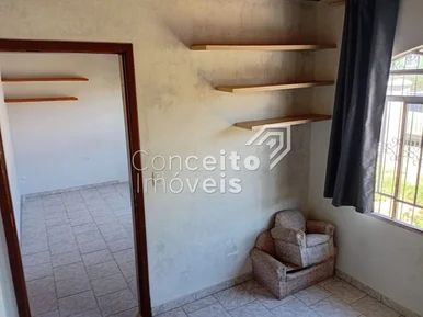 Residência Com Edícula E Amplo Terreno - Uvaranas