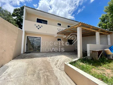 Sobrado Com Amplo Terreno - Contorno