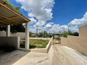 <strong>Sobrado com amplo Terreno - Contorno</strong>