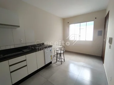 Apartamento Semimobliliado - Centro