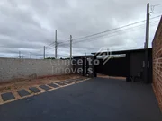 <strong>Residência com amplo Terreno - Uvaranas</strong>