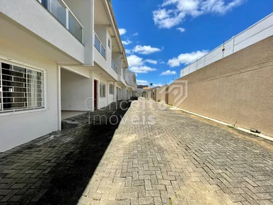 <strong>Condomínio Residencial Vila Florença - Uvaranas - Sobrado</strong>