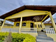 <strong>Residência Semimobiliada com Edícula - Uvaranas</strong>