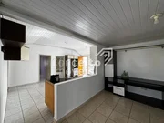 <strong>Residência Semimobiliada com amplo Terreno - Boa Vista</strong>