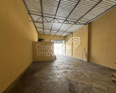 Barracão Com 200 M² - Neves