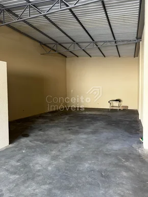 Barracão Com 200 M² - Neves