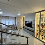 <strong>Residência com Edícula - Oficinas</strong>