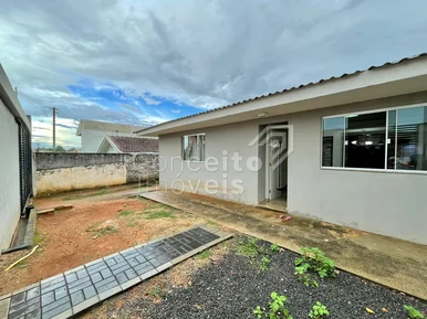 <strong>Residência com amplo Terreno - Contorno</strong>