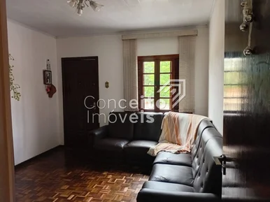 Residência Semimobiliada - Jardim Carvalho