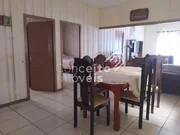 <strong>Casa com amplo terreno - Uvaranas</strong>