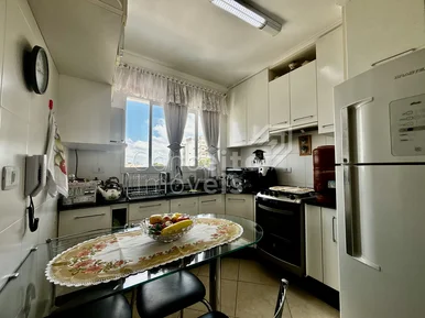 Edifício Viena - Vila Estrela - Apartamento Semimobiliado