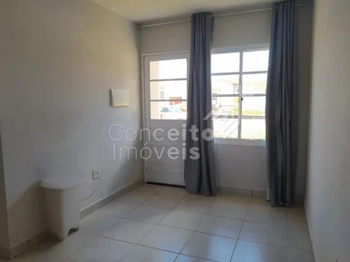 Residência Com Terreno - Uvaranas