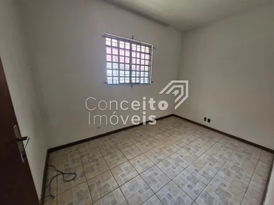 Edifício Chagury - Uvaranas - Kitnet