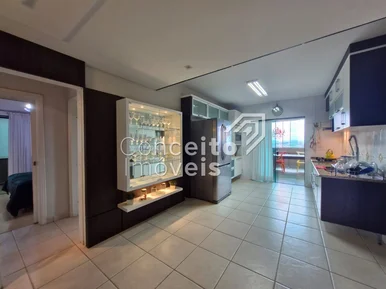 Sobrado Semimobiliado Com Salão Comercial- Oficinas