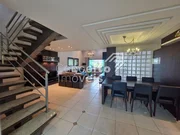 <strong>Sobrado Semimobiliado - Oficinas</strong>