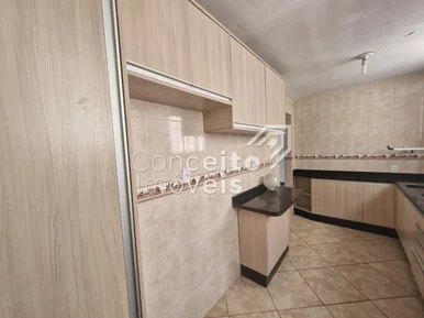 Edifício Monteiro Lobato - Apartamento Semimobiliado