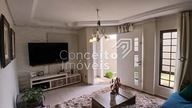 Residência Com Edícula E Amplo Terreno -  Oficinas