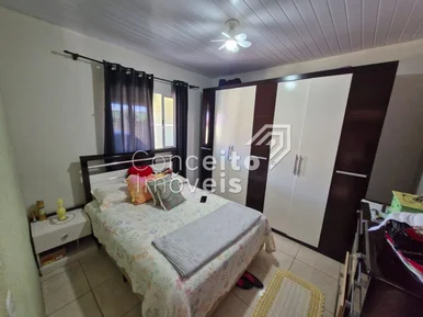 Residência Com Edícula - San Martin