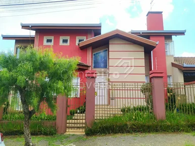 <strong>Sobrado de Esquina - Neves - Semimobiliado</strong>