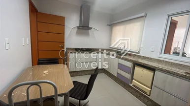 Condomínio Fontana Di Trevi - Jardim Carvalho - Casa Térrea