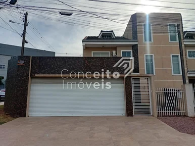 Residência Triplex Mobiliada - Uvaranas