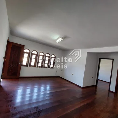 Residência Com Amplo Terreno - Boa Vista - Los Angeles