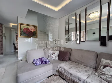 Sobrado Semimobiliado - órfãs