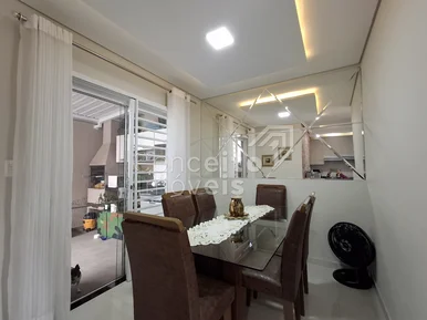 Sobrado Semimobiliado - órfãs