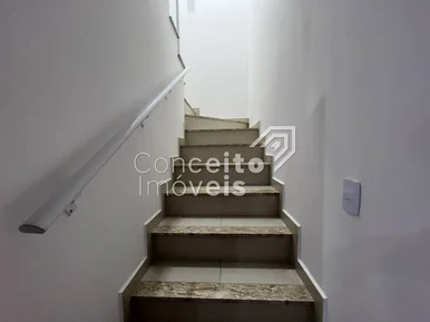 Sobrado Semimobiliado - Oficinas