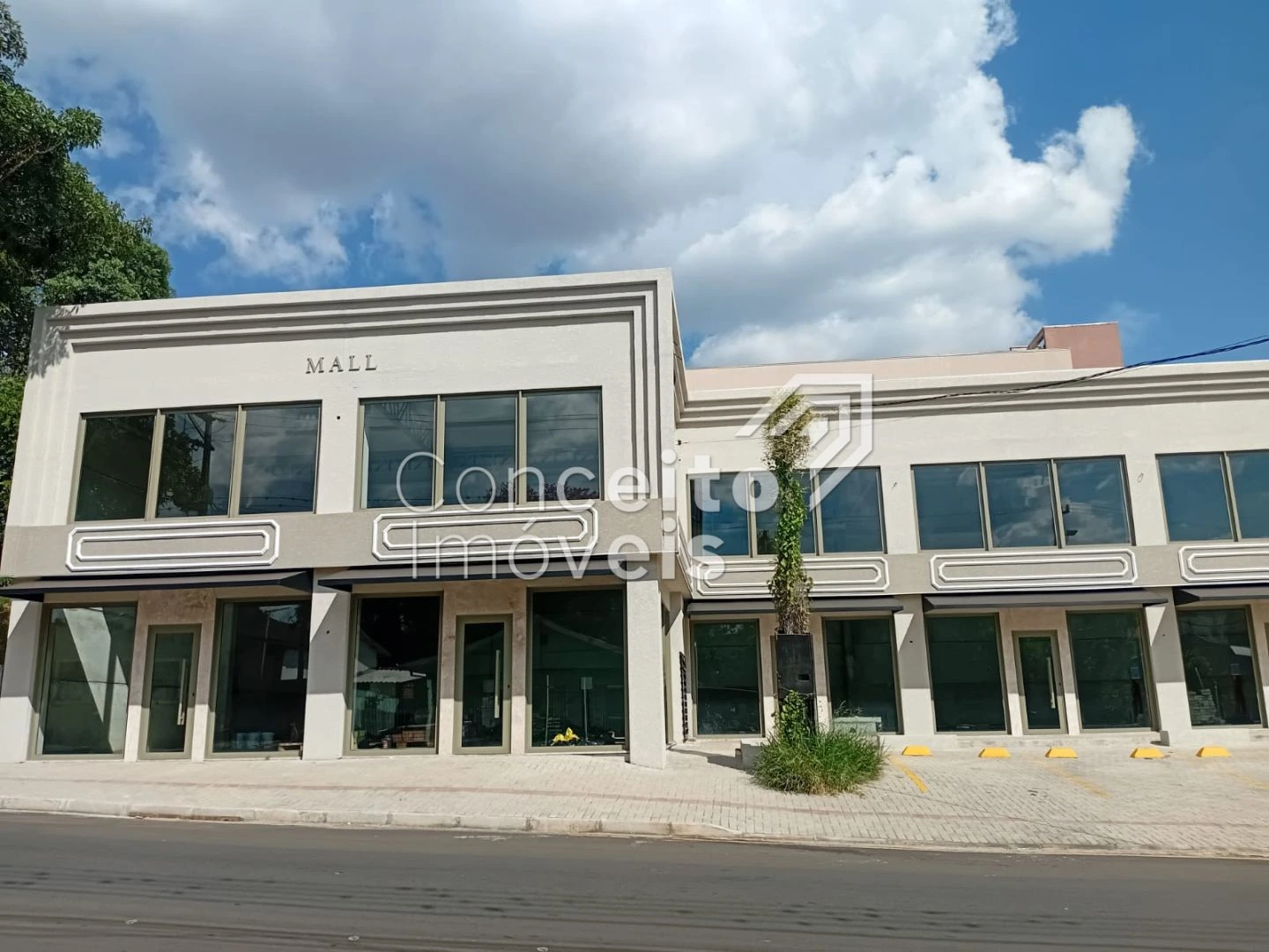 Sala Comercial Com 80,50 M² - Uvaranas