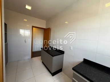 Edifício Ottawa - Jardim Carvalho - Apartamento