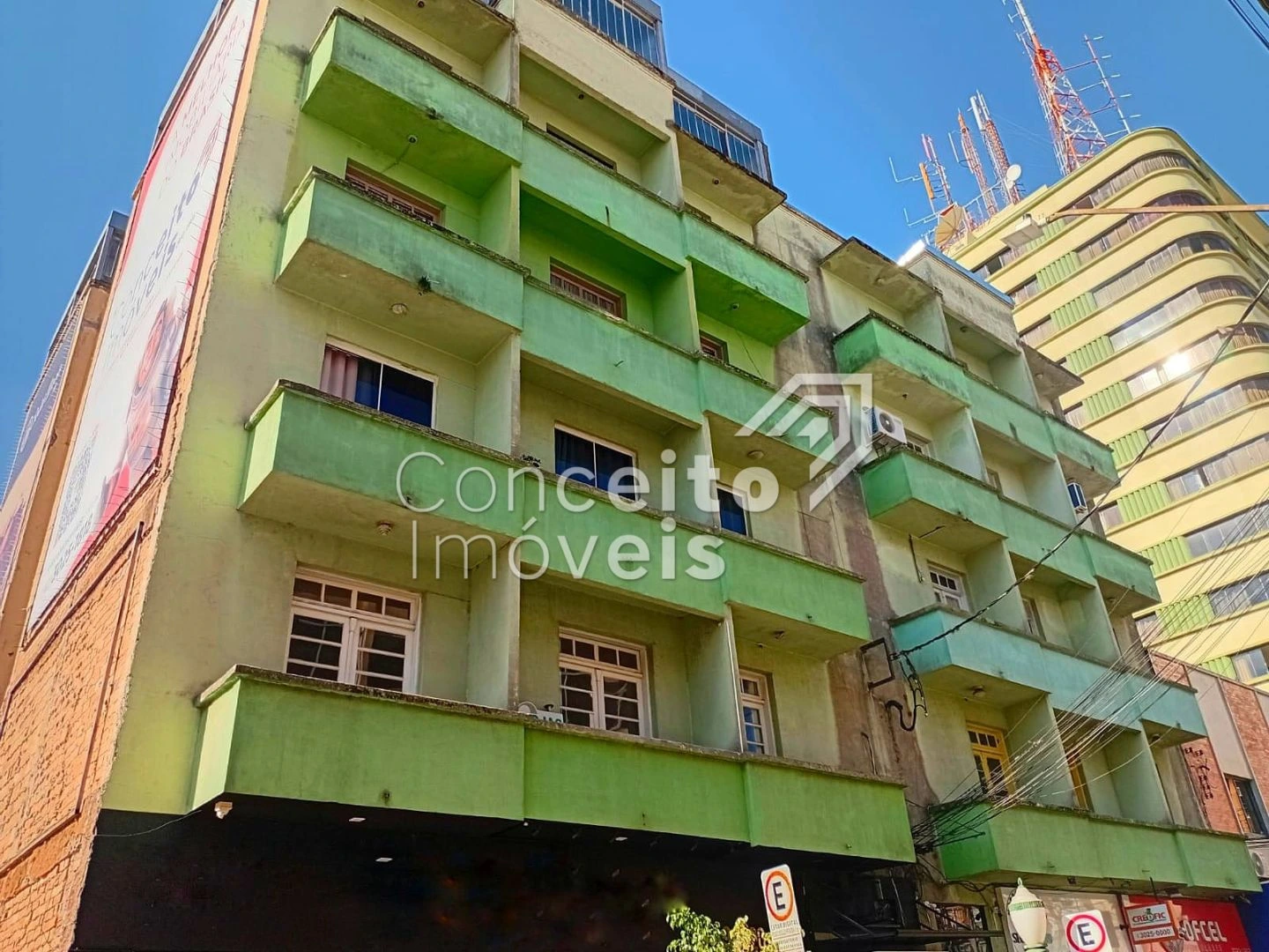 Sala Comercial Com 70m² - Centro