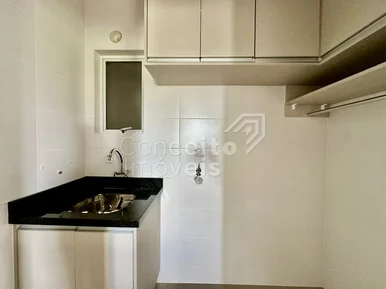 Edifício Mondrian - Olarias - Apartamento Semimobiliado