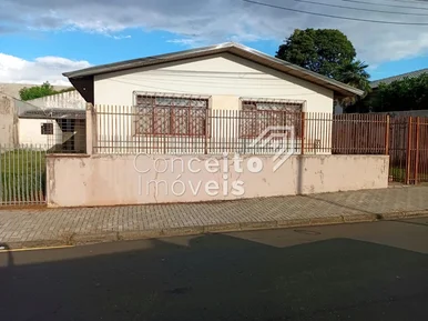 Residência Com Amplo Terreno - Nova Rússia