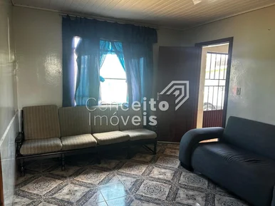 Residência Com Amplo Terreno - Colônia Dona Luiza