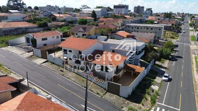 Sobrado De Alto Padrão Semimobiliado - Jardim Carvalho