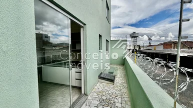 Edifício Carrera Schoeder - Apartamento Garden Semimobiliado