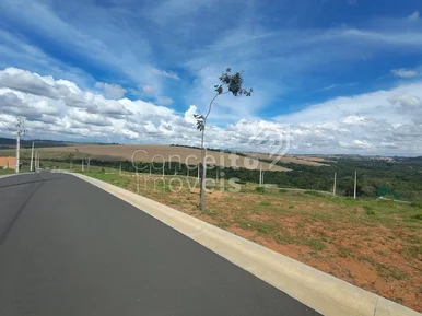 Condomínio Jardim Alpha - Terreno Com 200m²