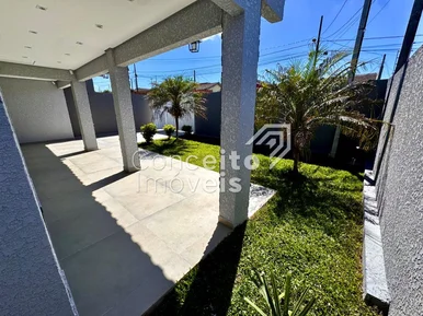 Residência Com Edícula E Piscina - Contorno