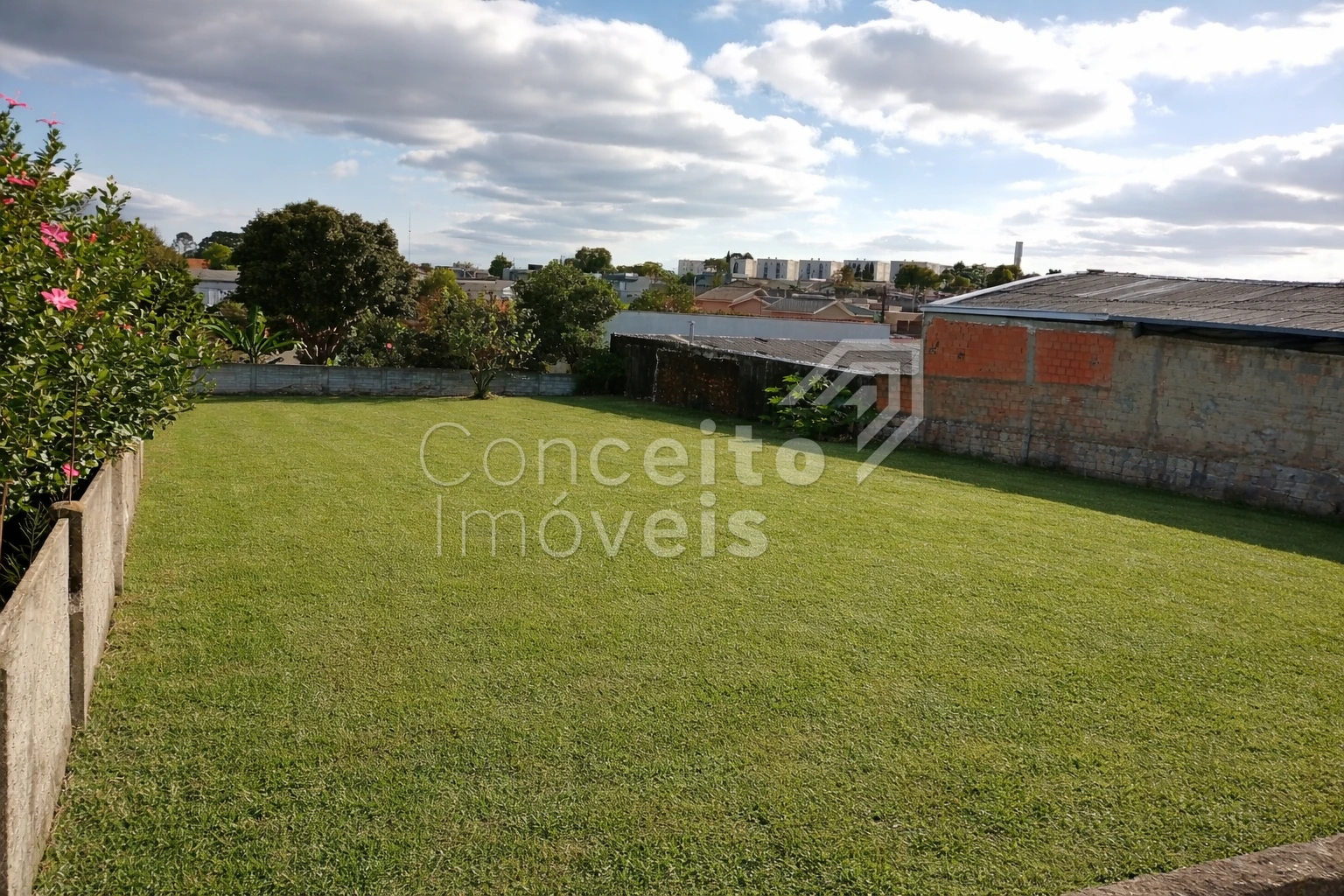 Terreno Com 462 M²- Uvaranas