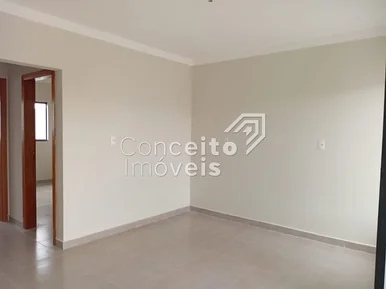 Residência Com Amplo Terreno - Colônia Dona Luiza